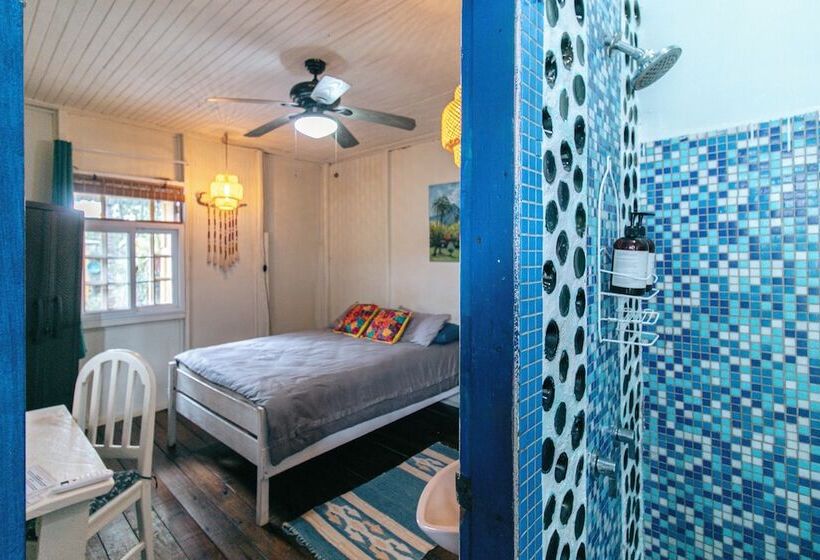 Saigon Bay Bed & Breakfast