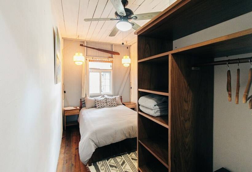 Saigon Bay Bed & Breakfast