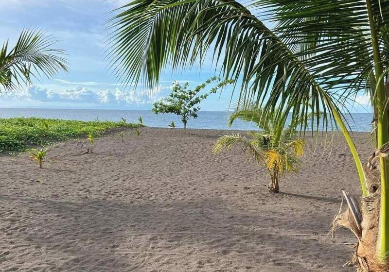 Some Where Else Boutique Resort