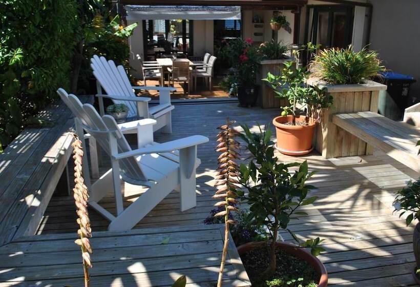 Terry And Cindy's Bed And Breakfast