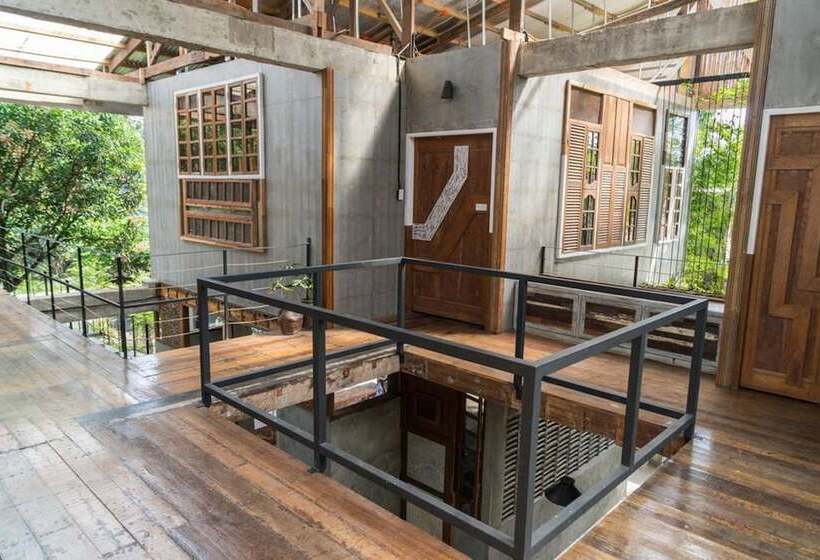 The Flying Fish Hostel