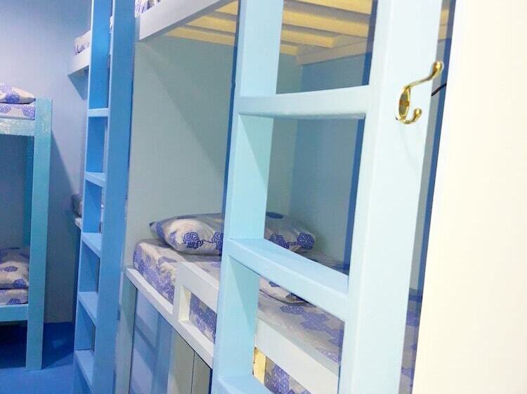 Thresher Cove Dive Resort