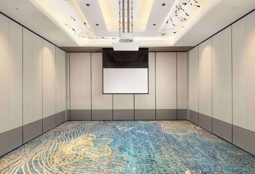 ホテル Doubletree By Hilton Jakarta Bintaro Jaya