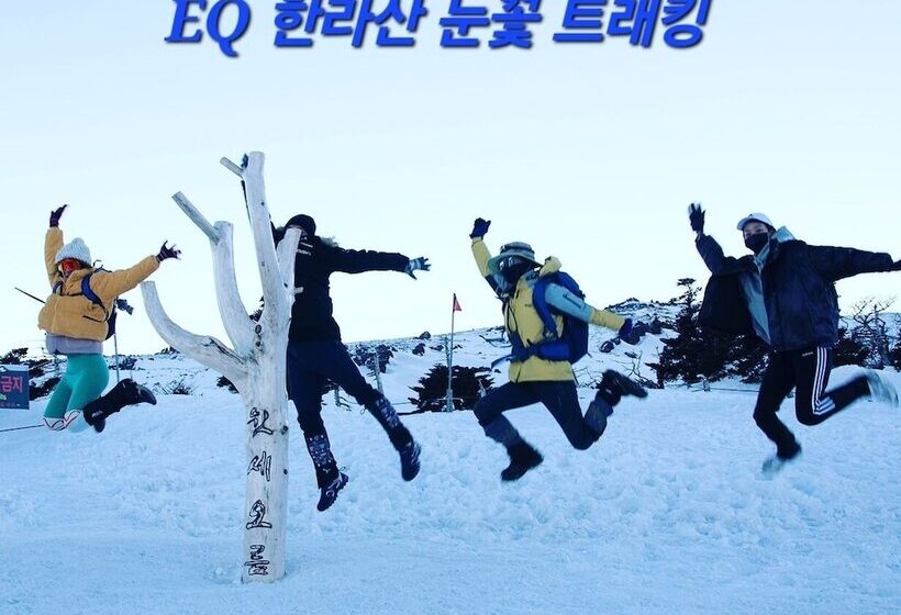 בית מלון כפרי Eq Stay