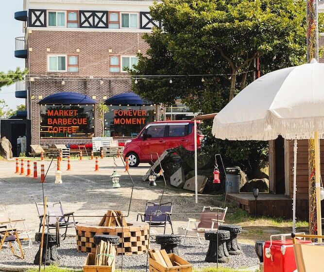 בית מלון כפרי Eq Stay