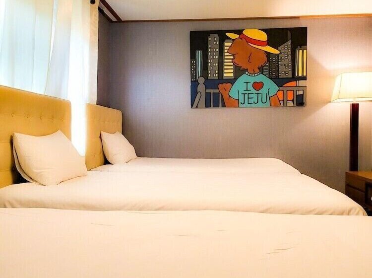 בית מלון כפרי Eq Stay