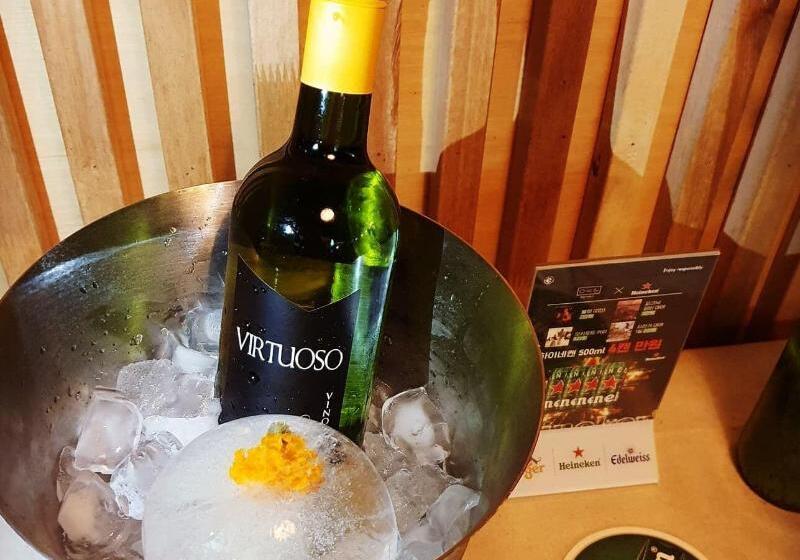 בית מלון כפרי Eq Stay