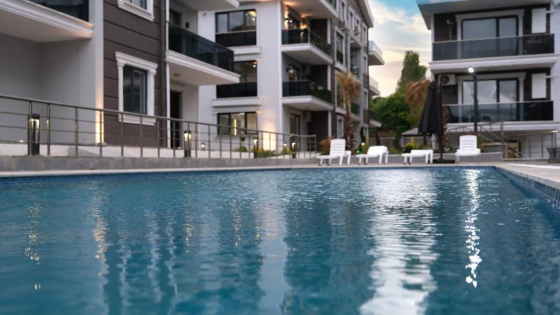 Отель Flower City Suits