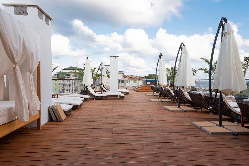 酒店 Green Paradise Deluxe Apartments