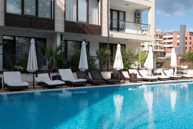 酒店 Green Paradise Deluxe Apartments