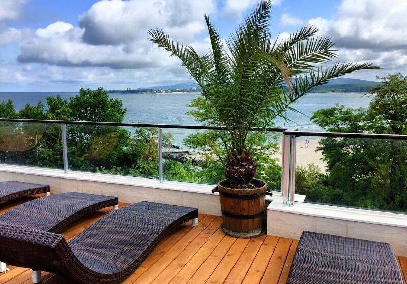 酒店 Green Paradise Deluxe Apartments