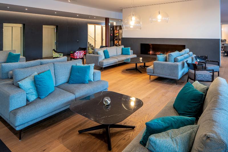 ホテル Lago Maggiore   Welcome!