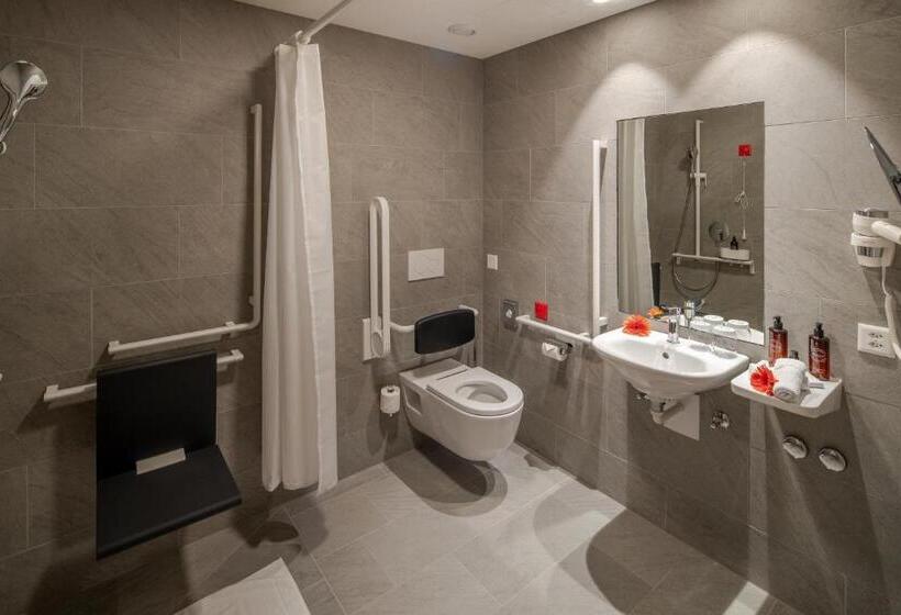 ホテル Lago Maggiore   Welcome!