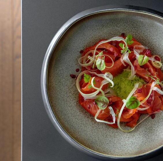 ホテル Lago Maggiore   Welcome!