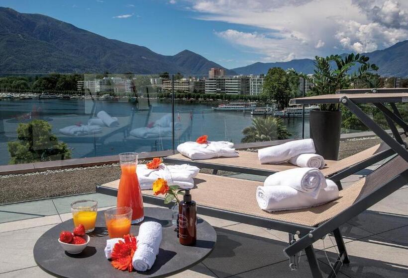 ホテル Lago Maggiore   Welcome!