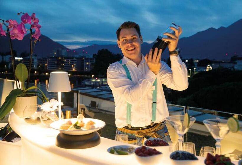 ホテル Lago Maggiore   Welcome!