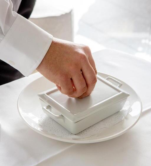 ホテル Lago Maggiore   Welcome!