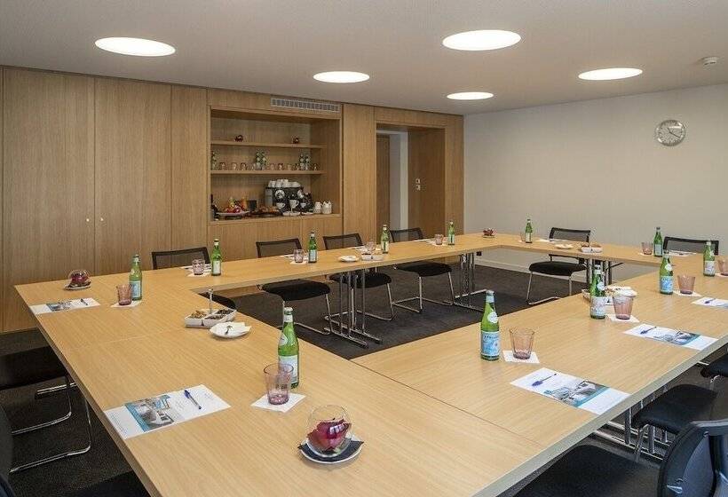 ホテル Lago Maggiore   Welcome!