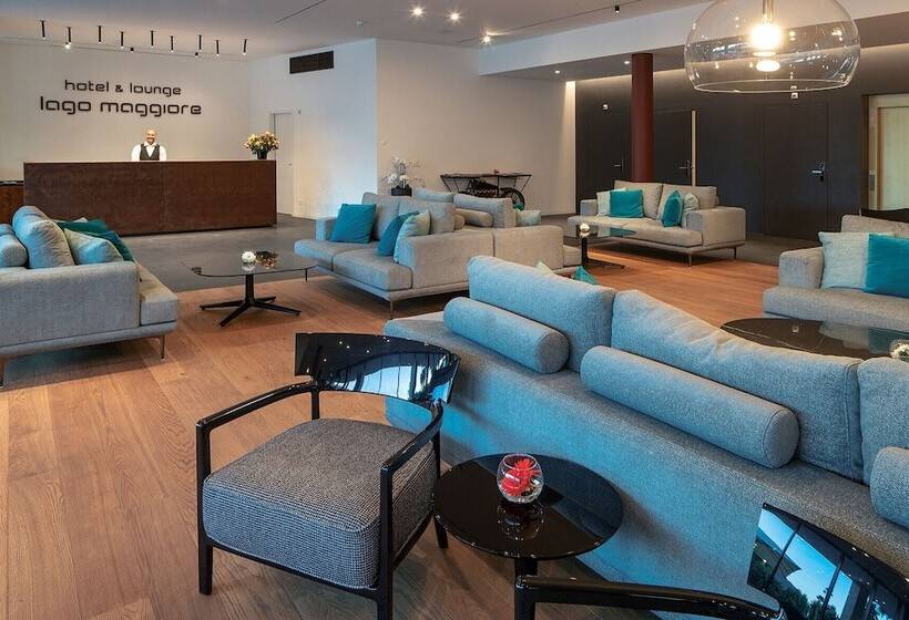 ホテル Lago Maggiore   Welcome!