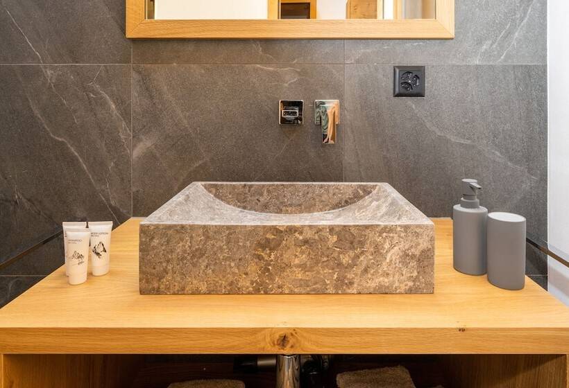 ホテル Luxury Residence Colosseo Zermatt