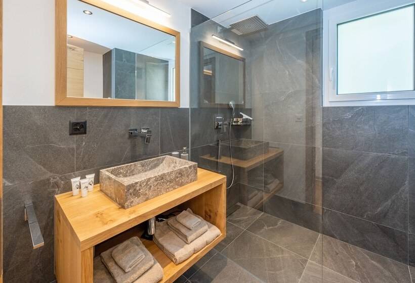 ホテル Luxury Residence Colosseo Zermatt