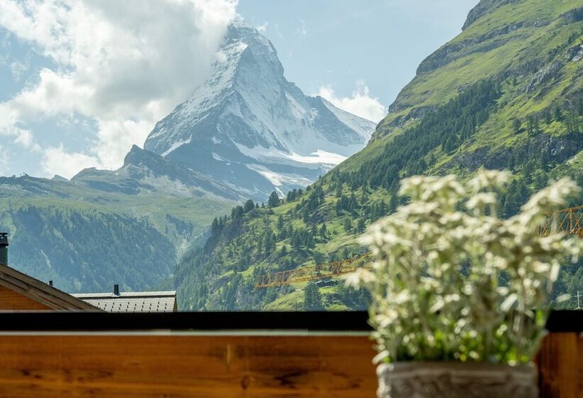ホテル Luxury Residence Colosseo Zermatt