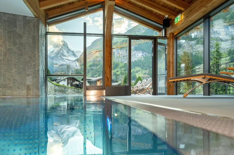 ホテル Luxury Residence Colosseo Zermatt