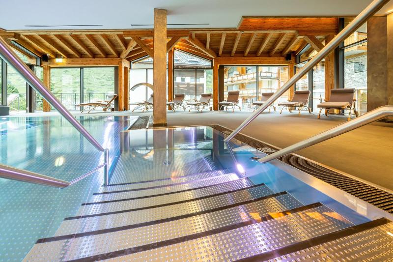 ホテル Luxury Residence Colosseo Zermatt
