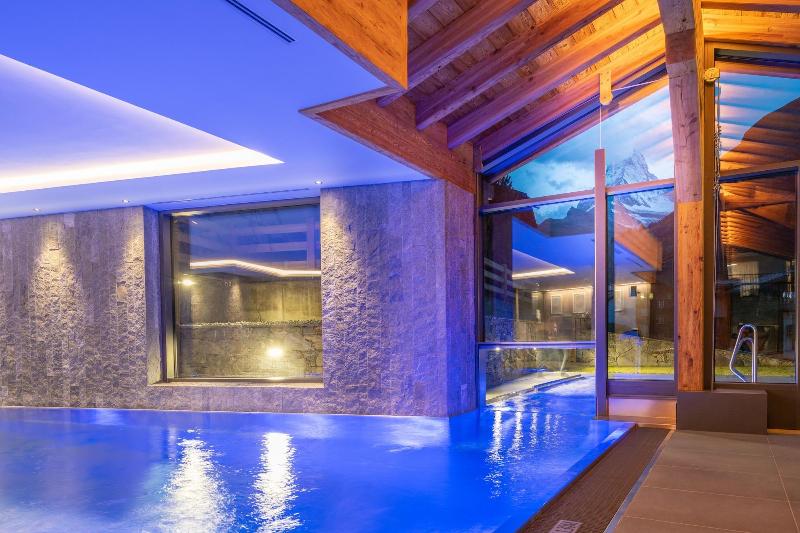 ホテル Luxury Residence Colosseo Zermatt