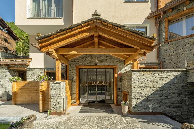 ホテル Luxury Residence Colosseo Zermatt