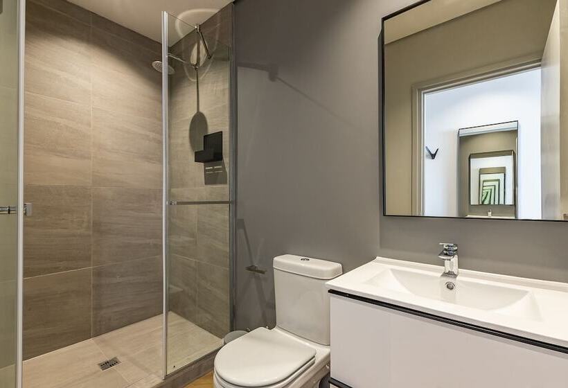 Отель One Thibault Residence