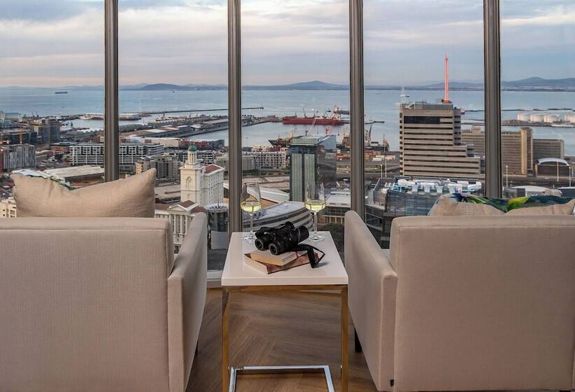 Отель One Thibault Residence