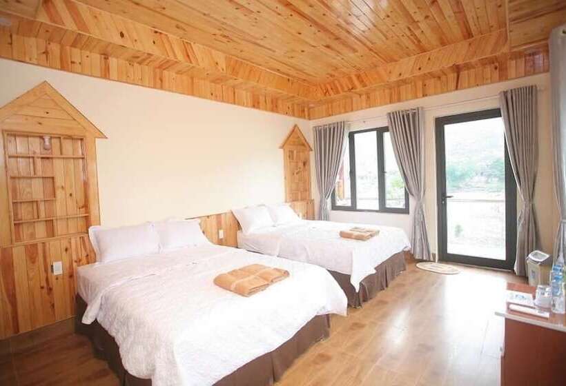 هتل Restful River Bungalow