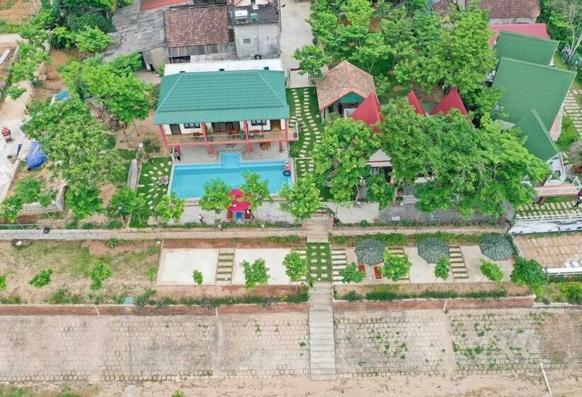 هتل Restful River Bungalow