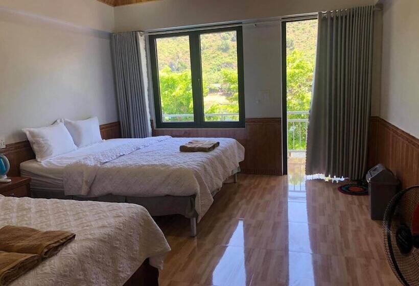 هتل Restful River Bungalow