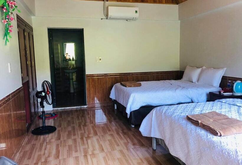 هتل Restful River Bungalow