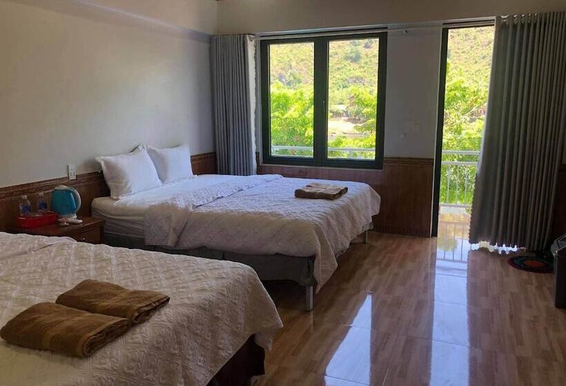 هتل Restful River Bungalow