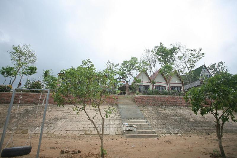 هتل Restful River Bungalow