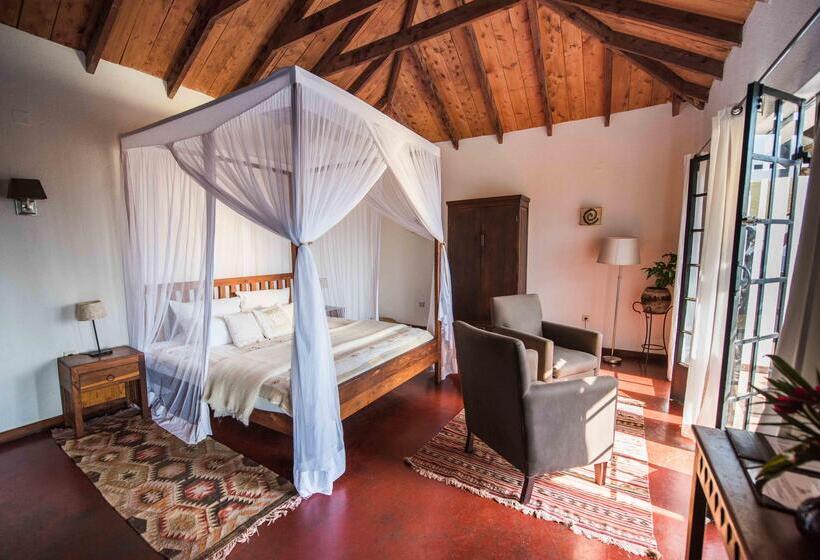 هتل روستایی Bashay Rift Lodge