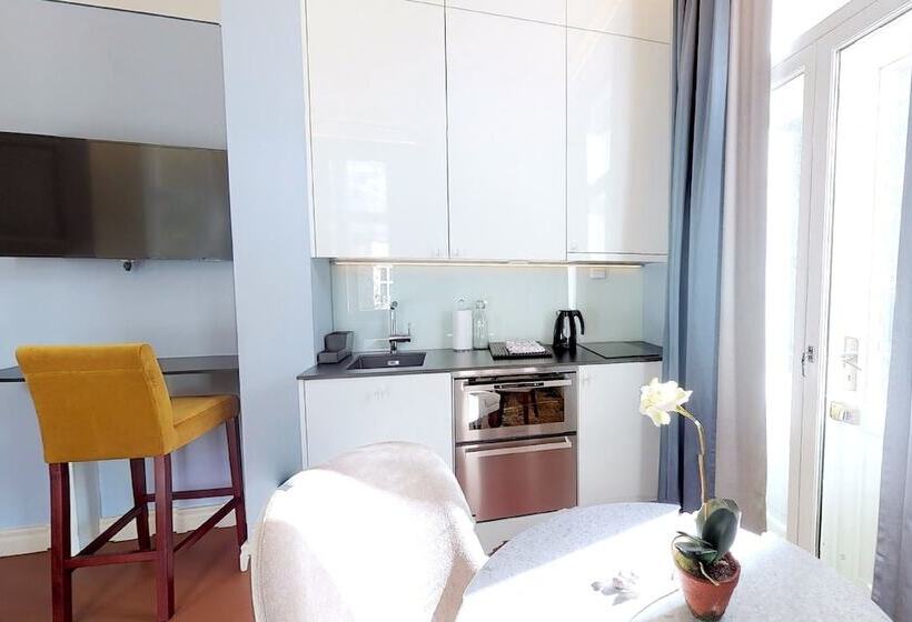 فندق The Apartments Company   The Sweet