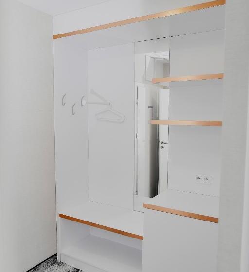 ホテル Tulip Inn żyrardów