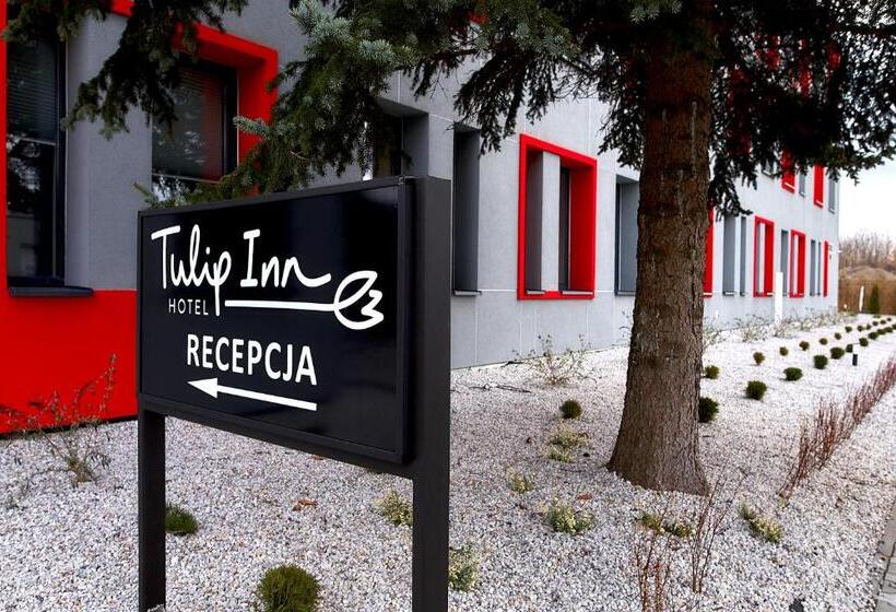 ホテル Tulip Inn żyrardów
