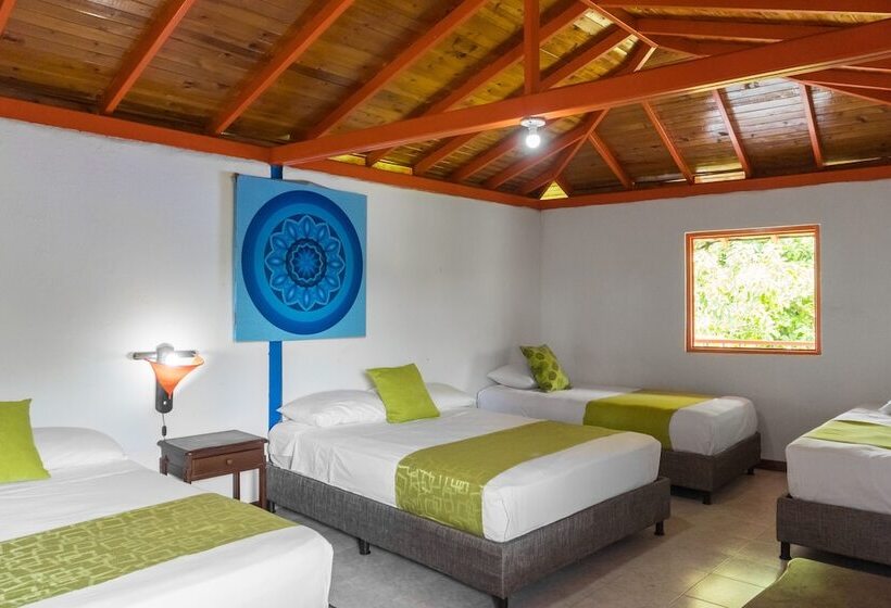 مبيت وإفطار De La Vega Hotel Campestre