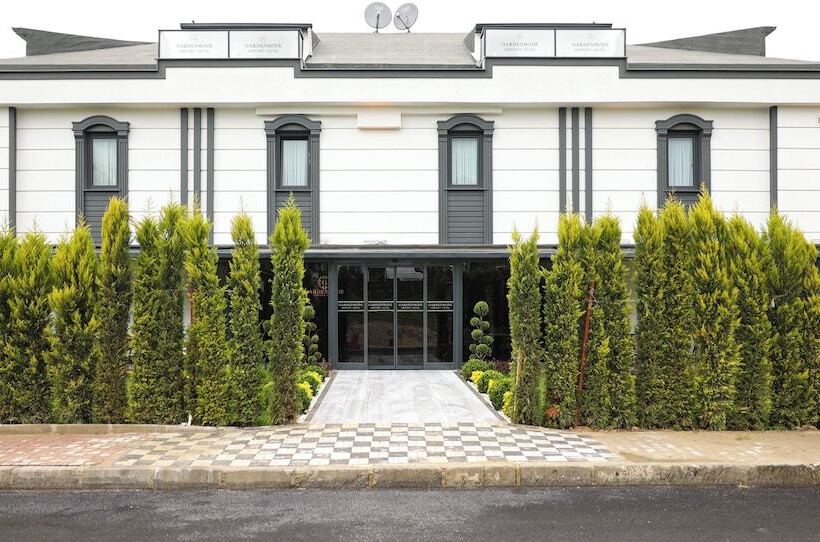 ベッドアンドブレックファースト Garden Mode Airport