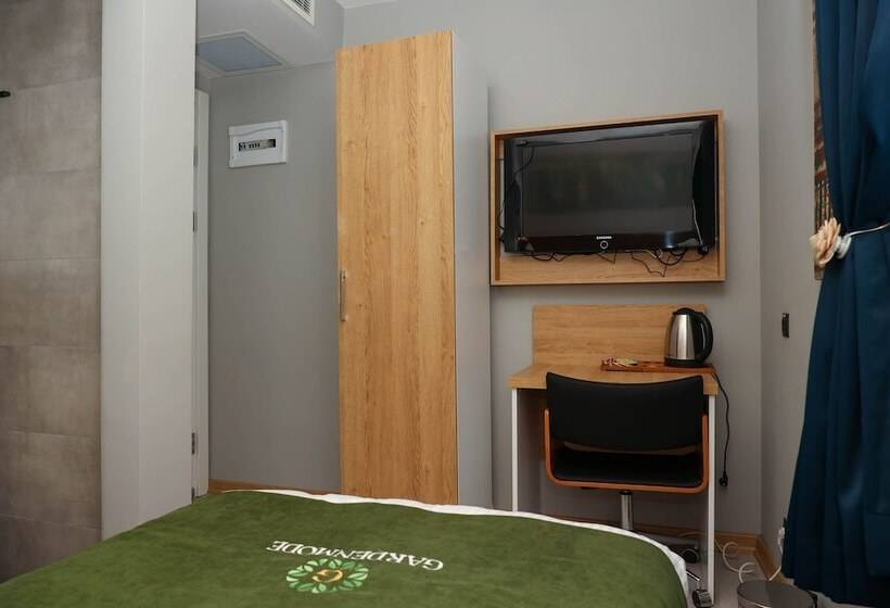 ベッドアンドブレックファースト Garden Mode Airport