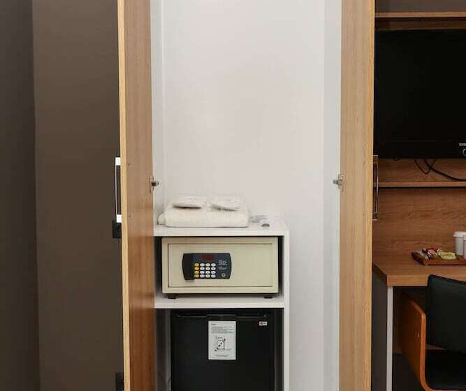 ベッドアンドブレックファースト Garden Mode Airport