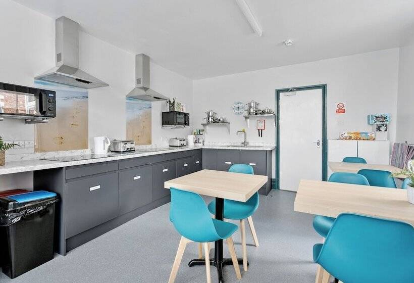 تختخواب و صبحانه Park View Rooms And Relaxation