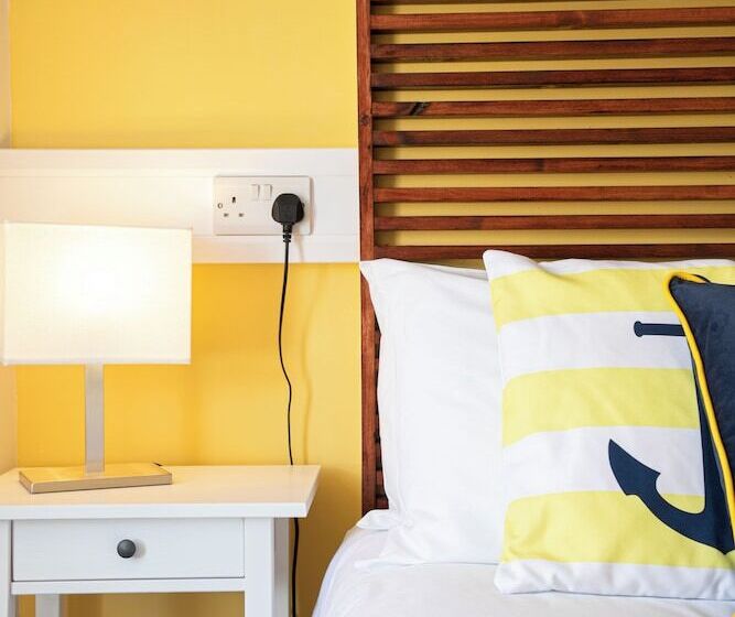 تختخواب و صبحانه Park View Rooms And Relaxation