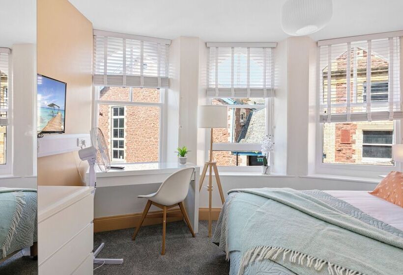 تختخواب و صبحانه Park View Rooms And Relaxation