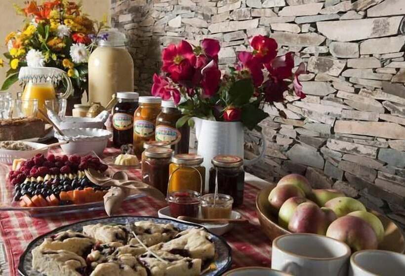 مبيت وإفطار San Bernardo Hotel & Spa En La Montana